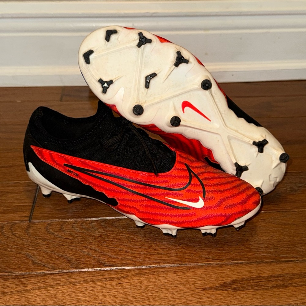 Nike Phantom GX Pro FG - Size 7.5 (M), 9 (W)